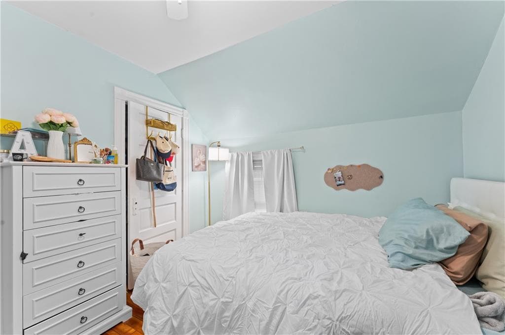 Single Family Residence at 34 Kent Avenue, East Providence, photo 31 of 37