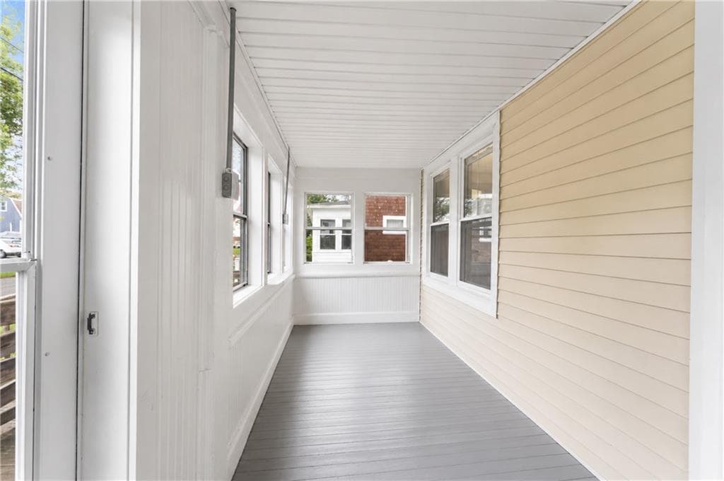 Single Family Residence at 34 Kent Avenue, East Providence, photo 8 of 37