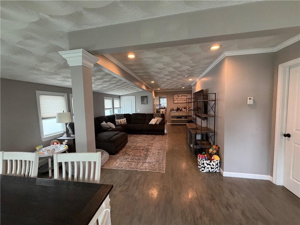 Single Family Residence at 35 Bellman Avenue, Warwick, photo 12 of 29