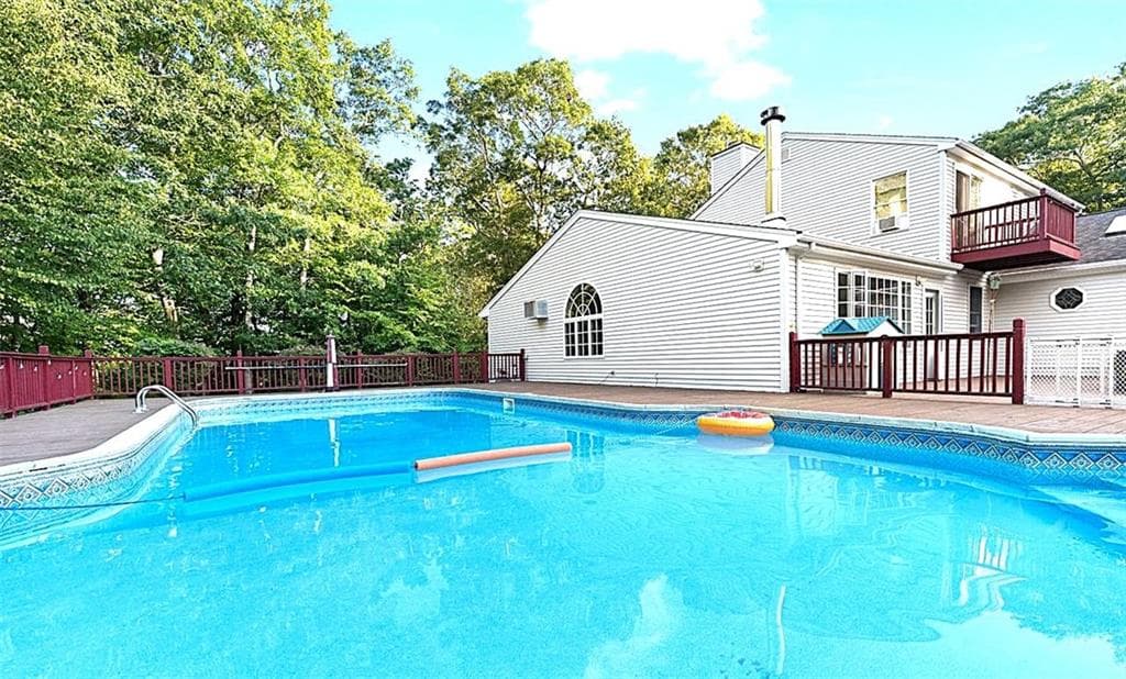 Single Family Residence at 120 Old Mountain Trail, Richmond, photo 6 of 47