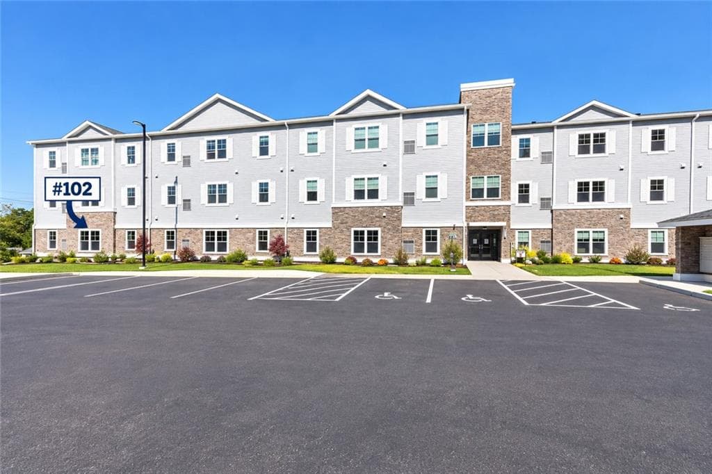 Condominium at 36 Old Louisquisset Pike UNIT 102, North Smithfield, photo 2 of 20