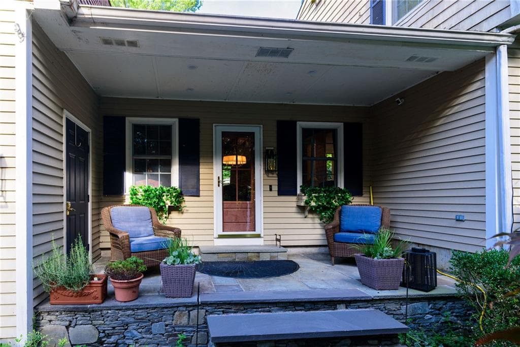 Single Family Residence at 31 Raccoon Hill Road, West Greenwich, photo 15 of 49