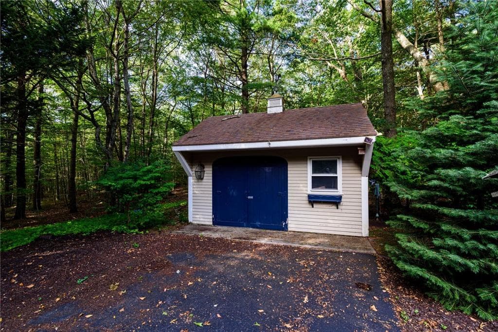 Single Family Residence at 31 Raccoon Hill Road, West Greenwich, photo 44 of 49