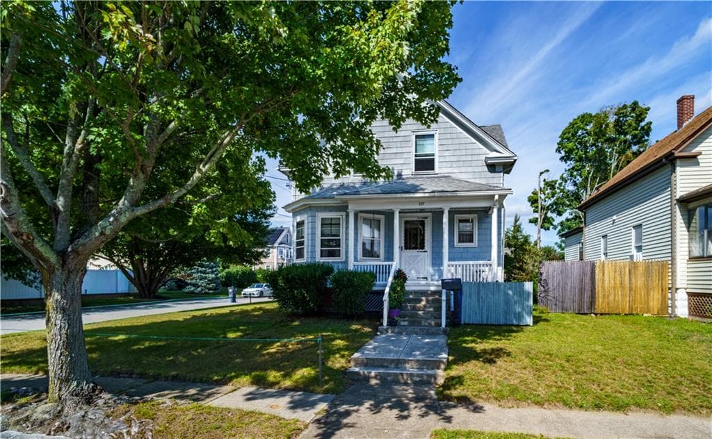 197 Laurens Street