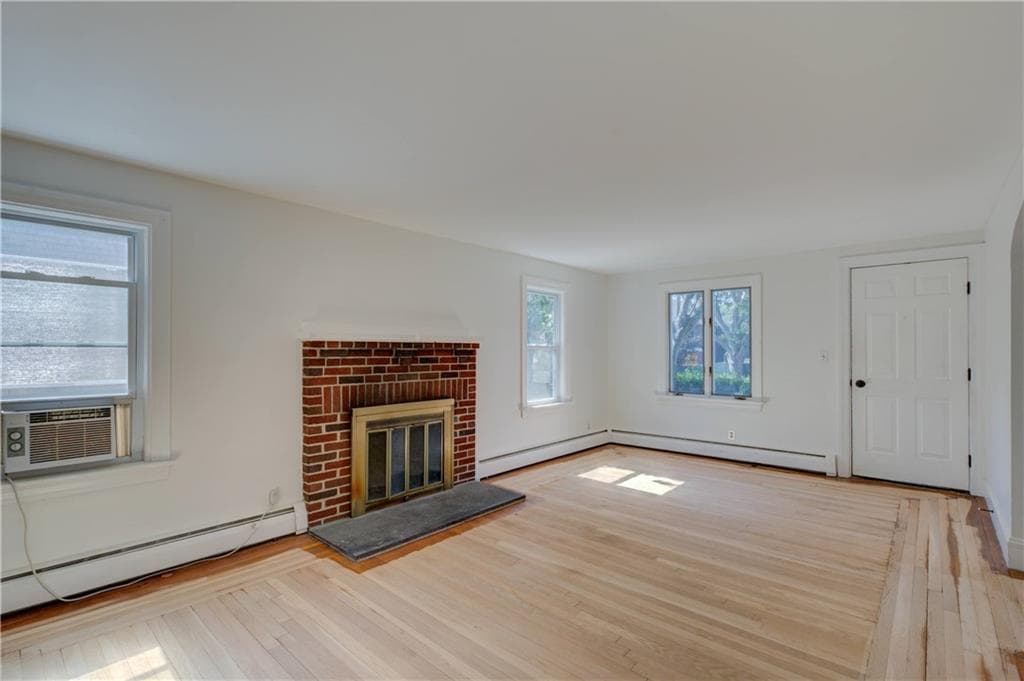 Single Family Residence at 73 South River Drive, Narragansett, photo 12 of 30