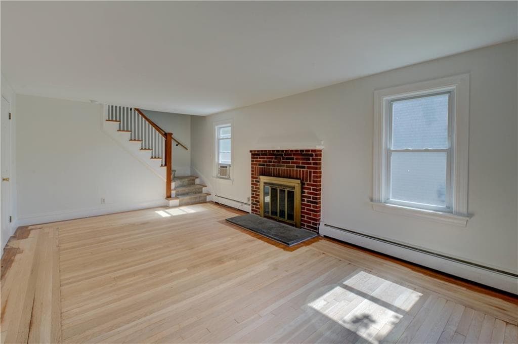 Single Family Residence at 73 South River Drive, Narragansett, photo 11 of 30