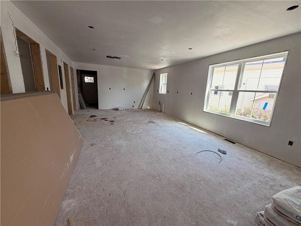 Multi Family at 27 carter Street, Providence, photo 8 of 10