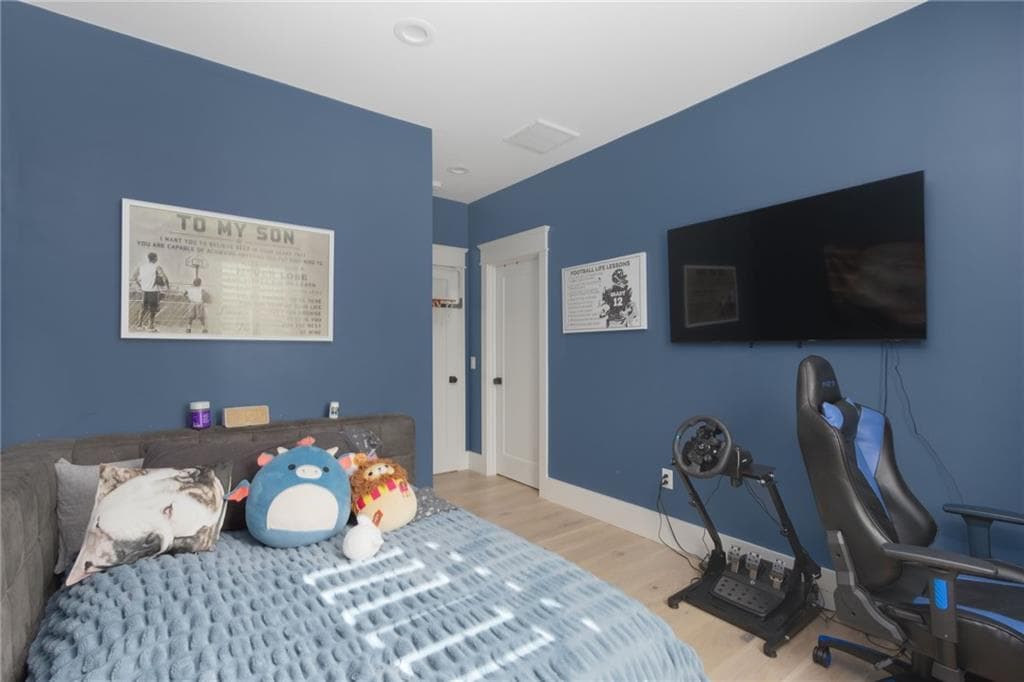 Single Family Residence at 20 Rock Way, East Greenwich, photo 33 of 50