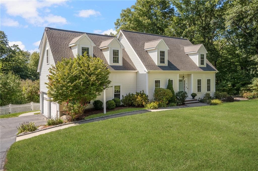 62 Pinsonnault Lane
