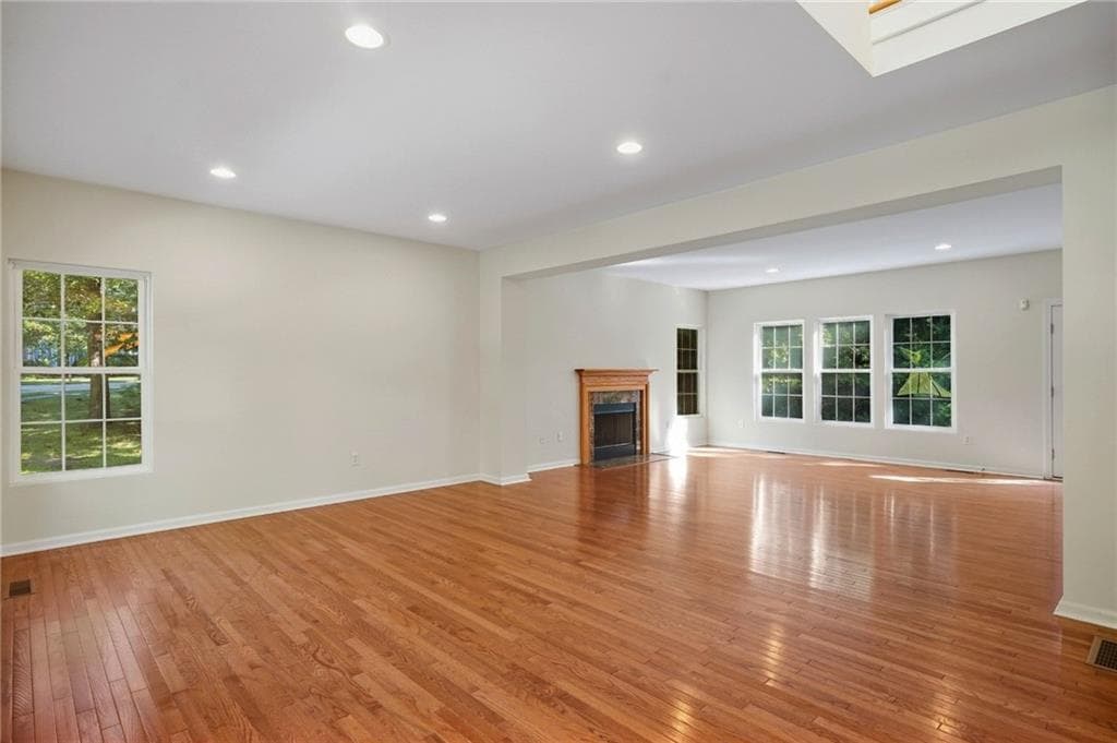 Single Family Residence at 30 Arbor Drive, Coventry, photo 6 of 48