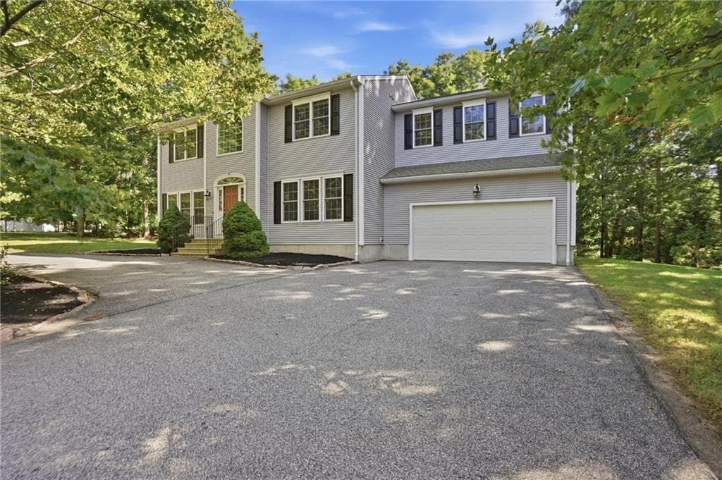 Single Family Residence at 30 Arbor Drive, Coventry, photo 3 of 48