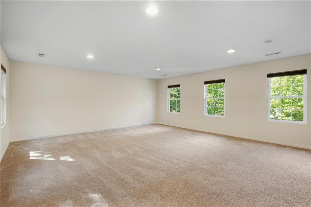 Single Family Residence at 30 Arbor Drive, Coventry, photo 25 of 48