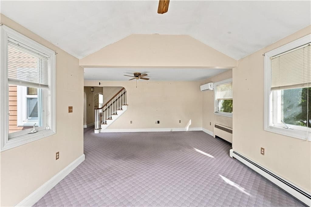 Single Family Residence at 357 Old River Road, Lincoln, photo 9 of 30