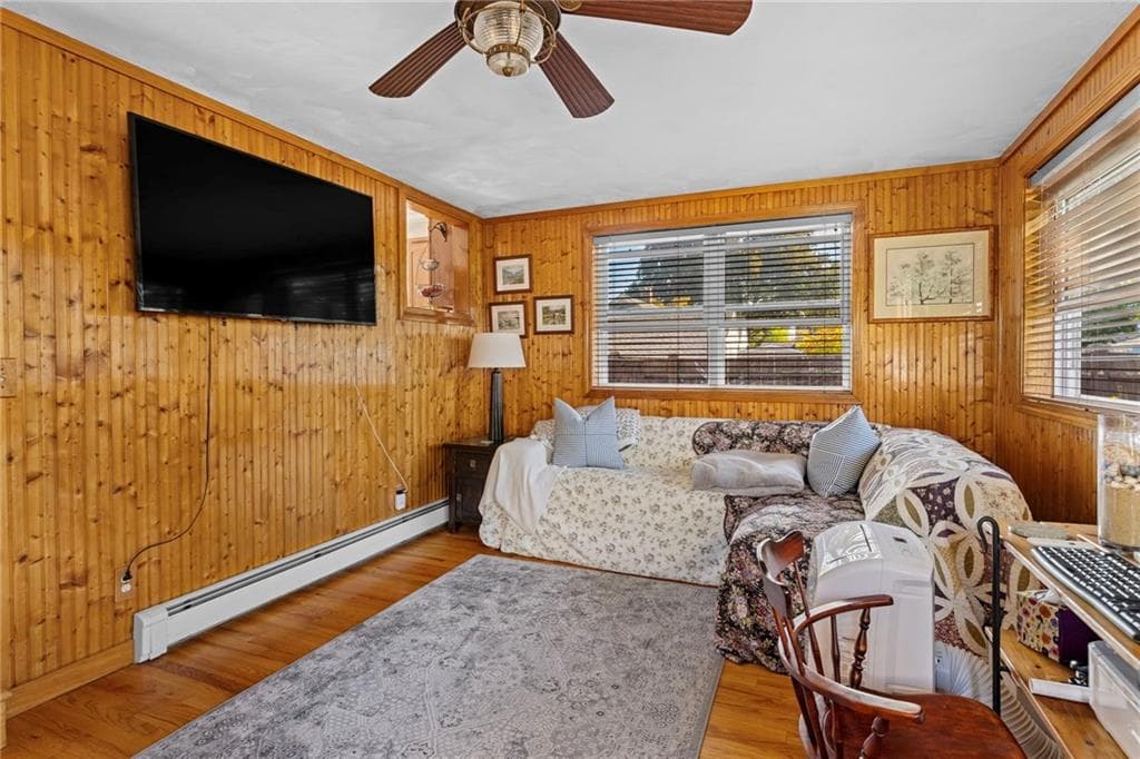 Single Family Residence at 11 Yale Avenue, Warwick, photo 22 of 50