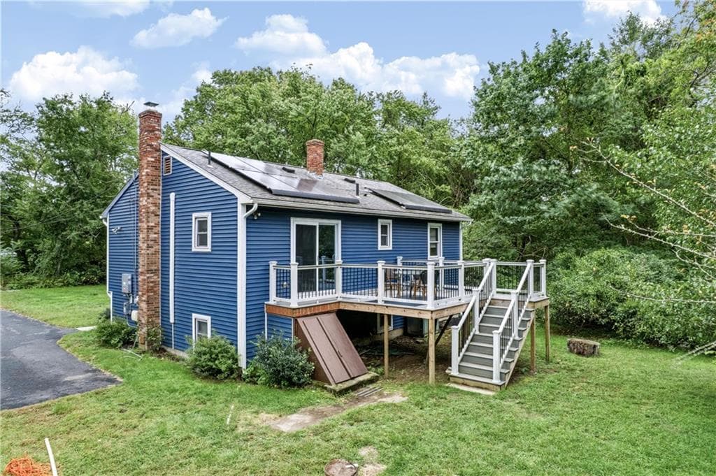 Single Family Residence at 892 Plains Road, South Kingstown, photo 4 of 25