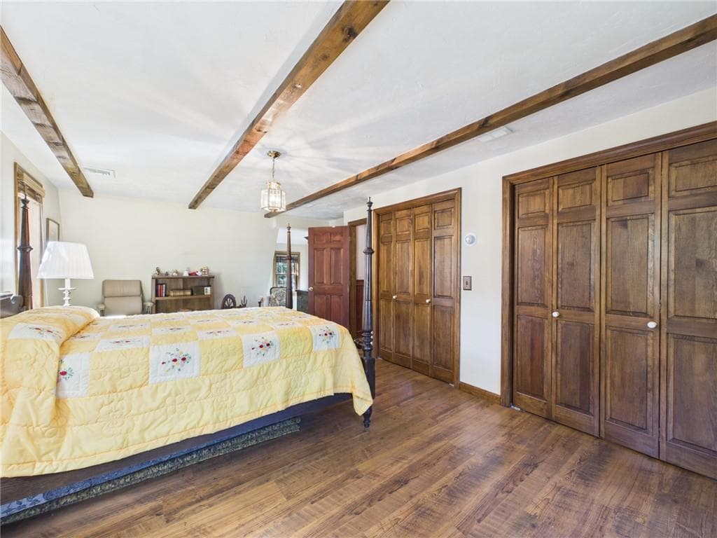 Single Family Residence at 119 Park View Avenue, Warwick, photo 23 of 37