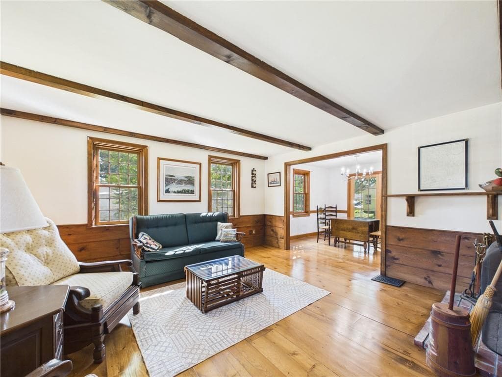 Single Family Residence at 119 Park View Avenue, Warwick, photo 6 of 37