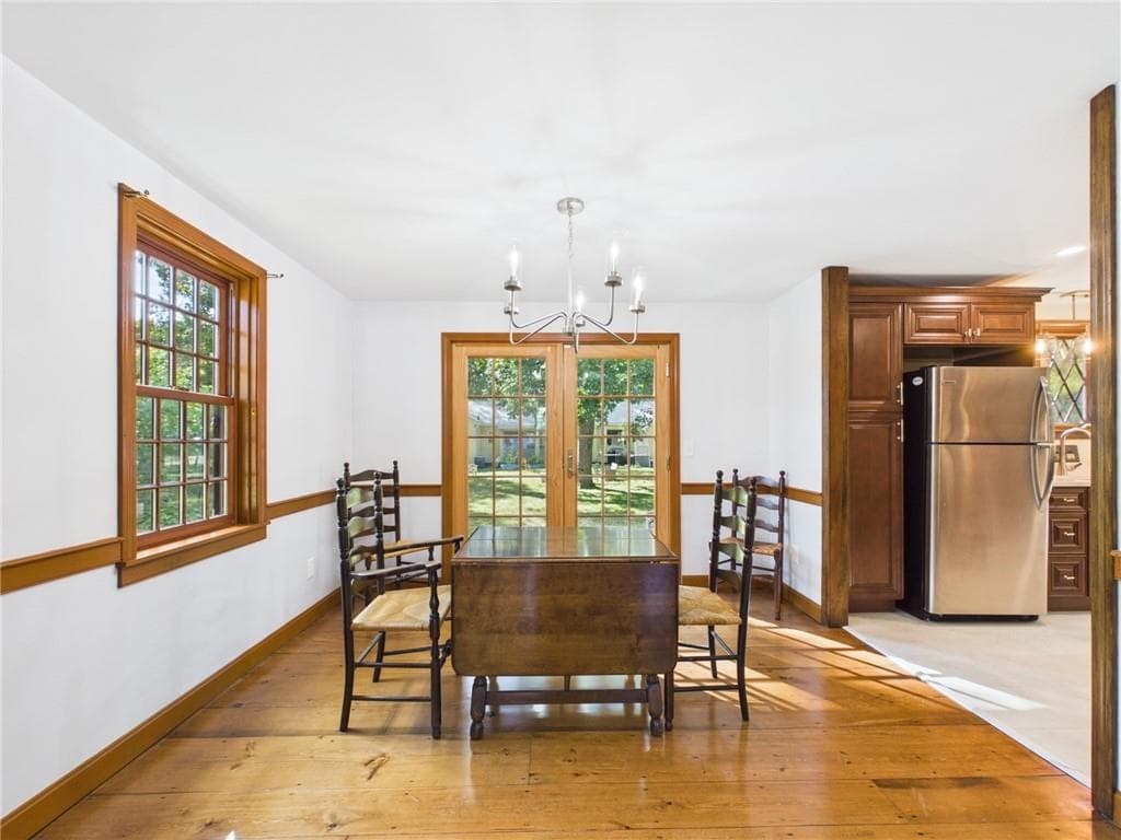 Single Family Residence at 119 Park View Avenue, Warwick, photo 11 of 37