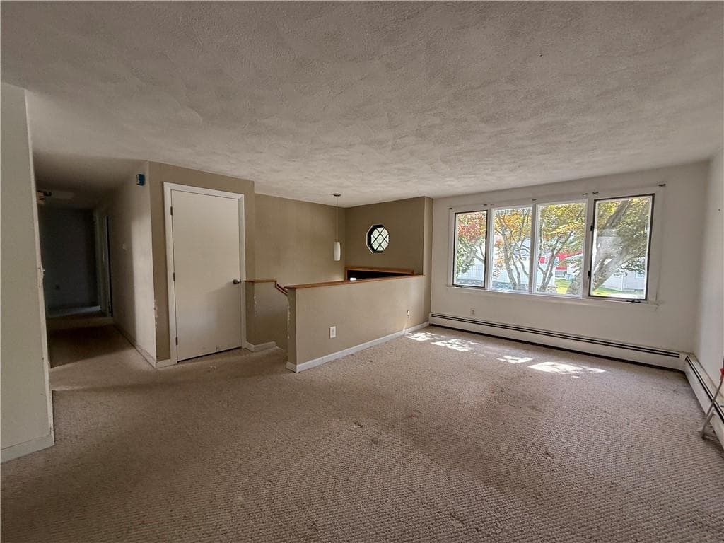 Single Family Residence at 41 Beeckman Avenue, Cranston, photo 7 of 29