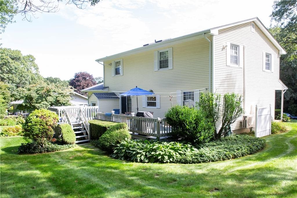 Single Family Residence at 64 Sherwood Drive, Westerly, photo 4 of 30