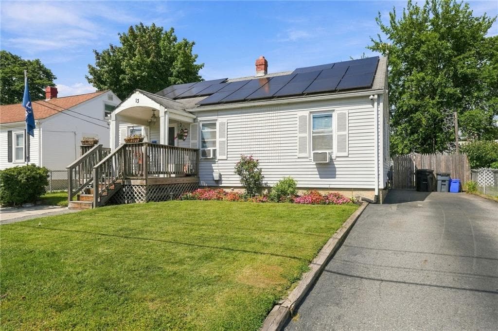 Single Family Residence at 13 Hunter Avenue, Johnston, photo 34 of 50