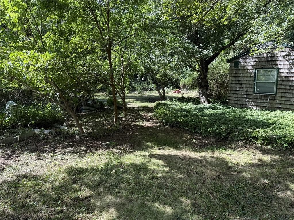 Single Family Residence at 161 E Beach Road, Charlestown, photo 14 of 29