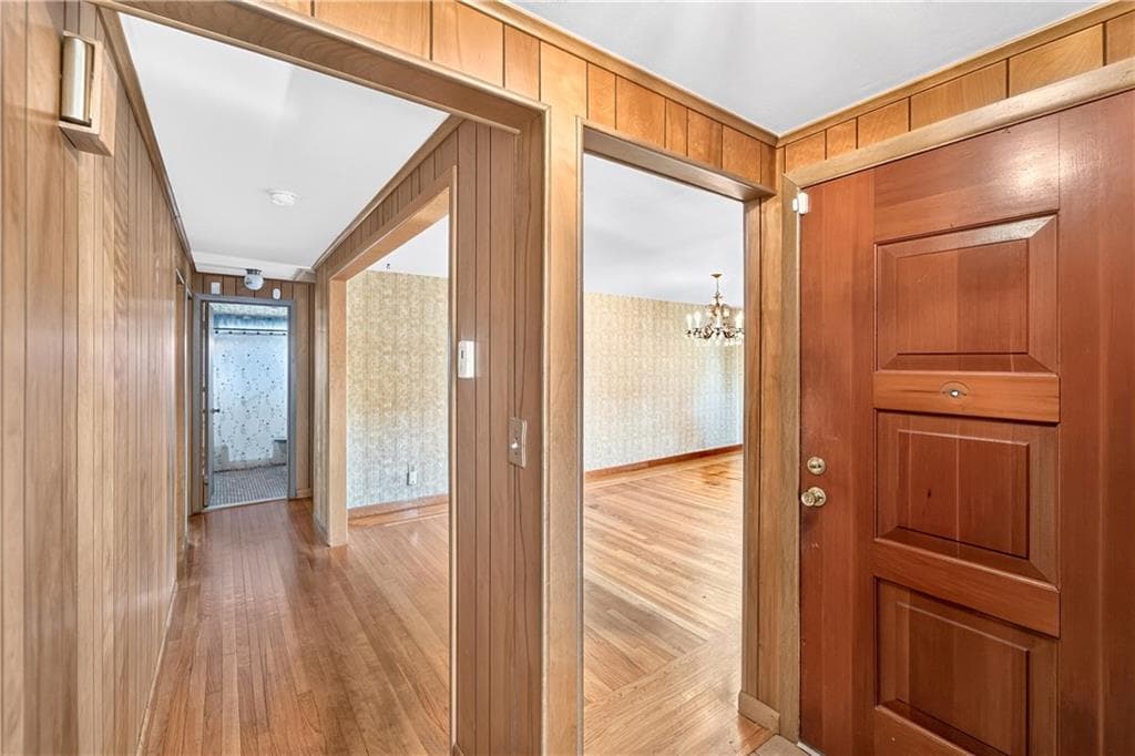 Single Family Residence at 60 Birchwood Drive, Cranston, photo 10 of 35