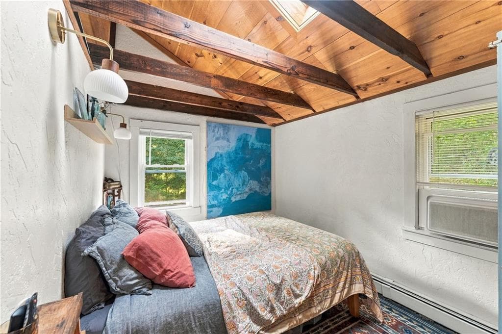 Single Family Residence at 3311 Post Road, South Kingstown, photo 11 of 29