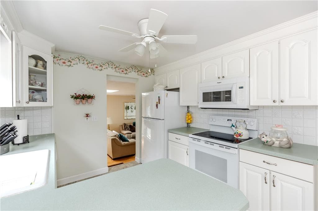 Single Family Residence at 16 Sunnybrook Road, Scituate, photo 16 of 48
