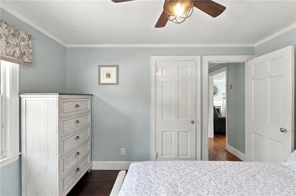 Single Family Residence at 1040 Greenwich Avenue, Warwick, photo 12 of 44