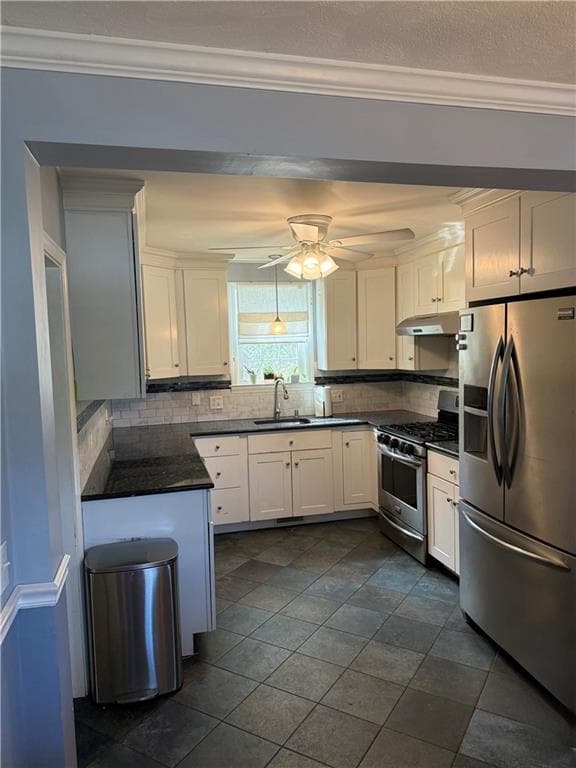 Single Family Residence at 288 Chapmans Avenue, Warwick, photo 9 of 27