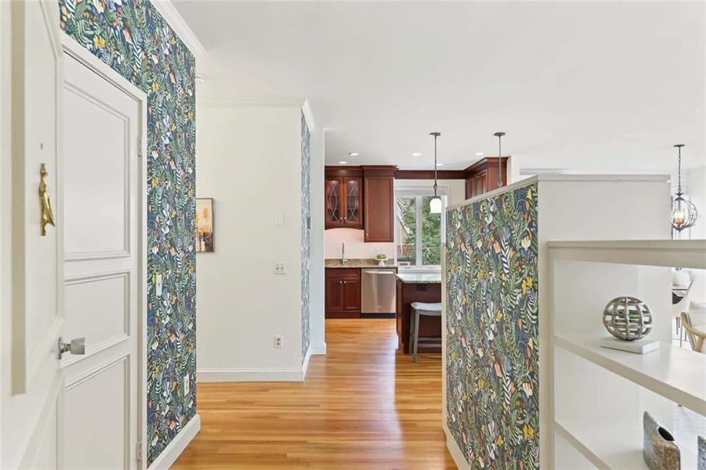 Condominium at 30 Blackstone Boulevard UNIT 203, Providence, photo 13 of 46