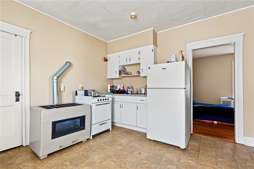 Multi Family at 28 30 Knight Street, Central Falls, photo 14 of 19