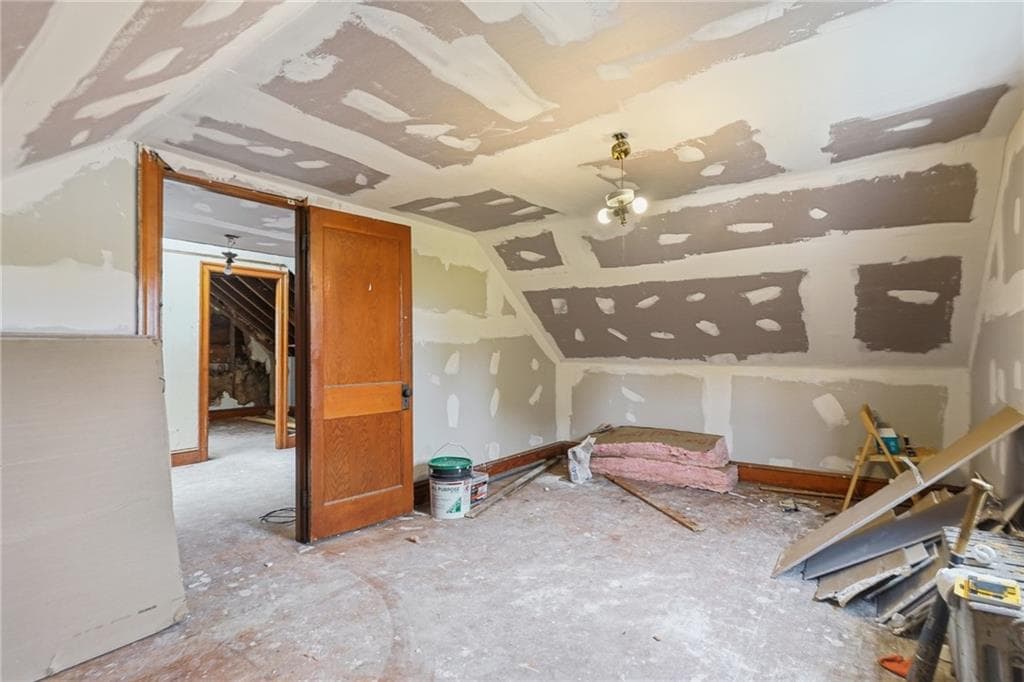 Single Family Residence at 11 Grand View Street, Providence, photo 21 of 26