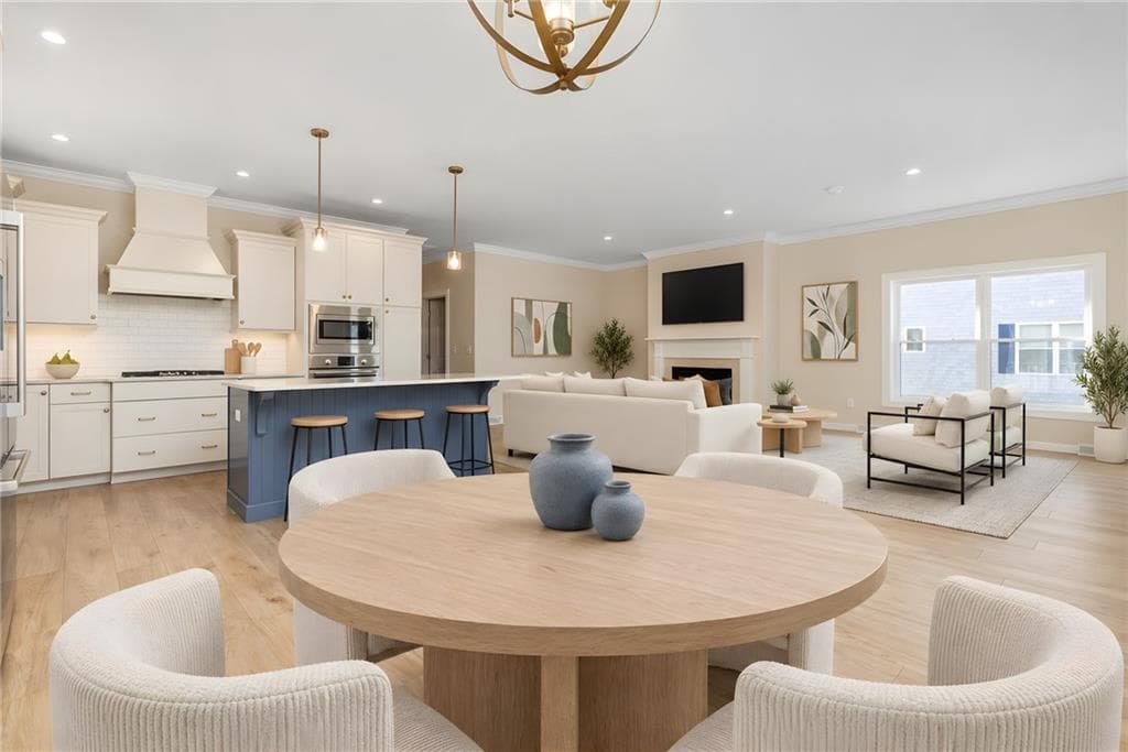 Condominium at 633 South Shore Village Boulevard, South Kingstown, photo 10 of 50