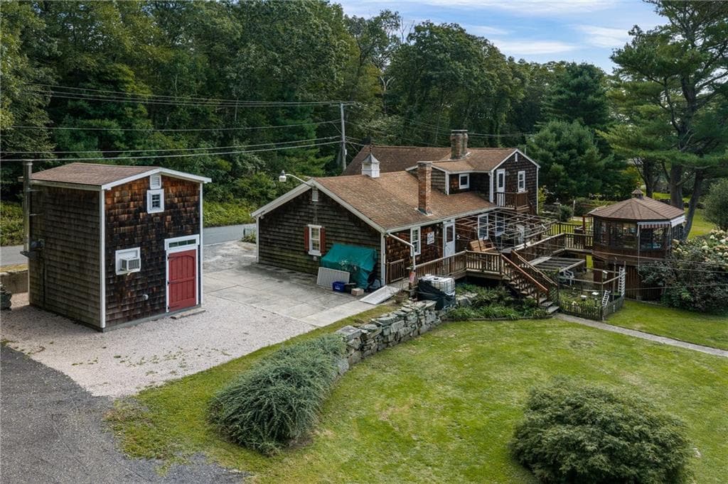 Single Family Residence at 45 North Road, Hopkinton, photo 27 of 34