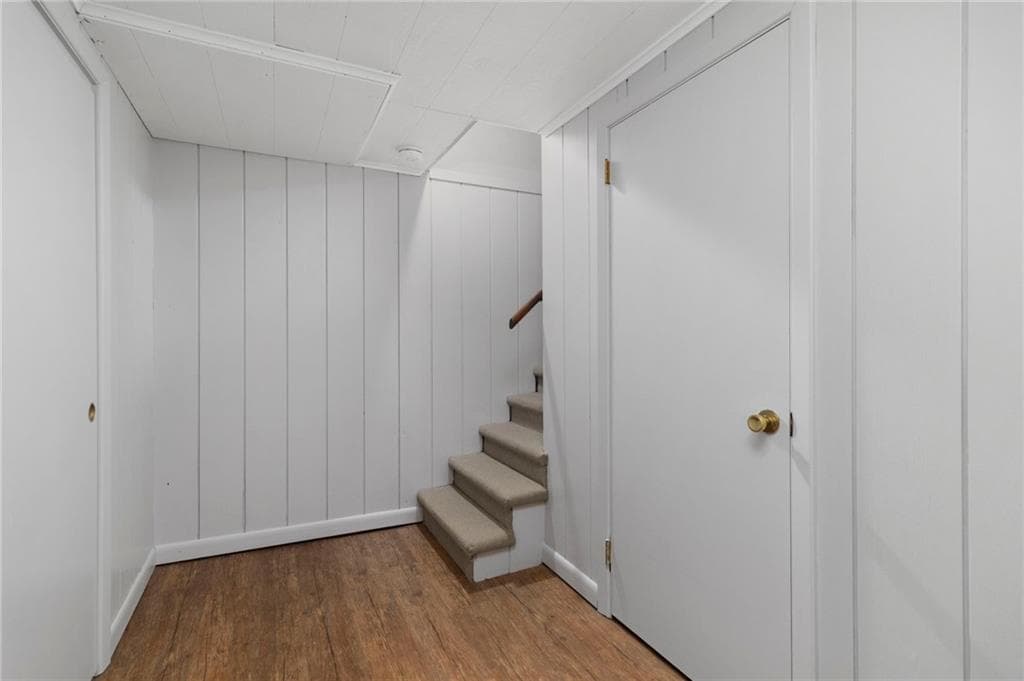 Single Family Residence at 51 Stony Lane, North Kingstown, photo 28 of 47