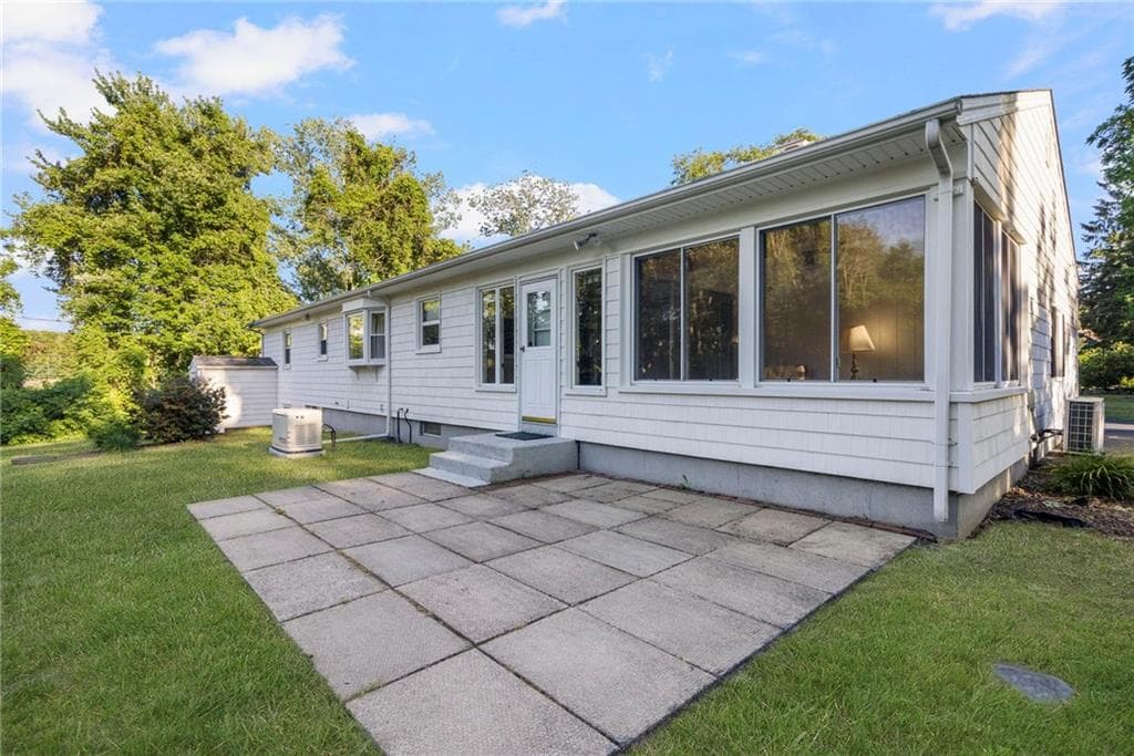 Single Family Residence at 51 Stony Lane, North Kingstown, photo 39 of 47