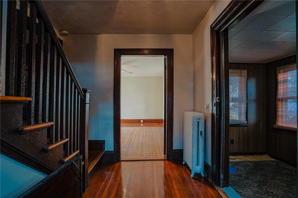 Multi Family at 133 135 Roger Williams Avenue, East Providence, photo 13 of 35