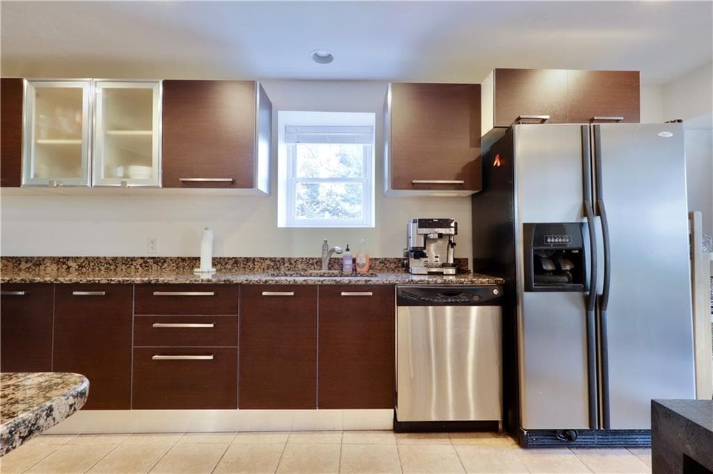 Condominium at 4 Weeden Street UNIT 2, Providence, photo 6 of 40