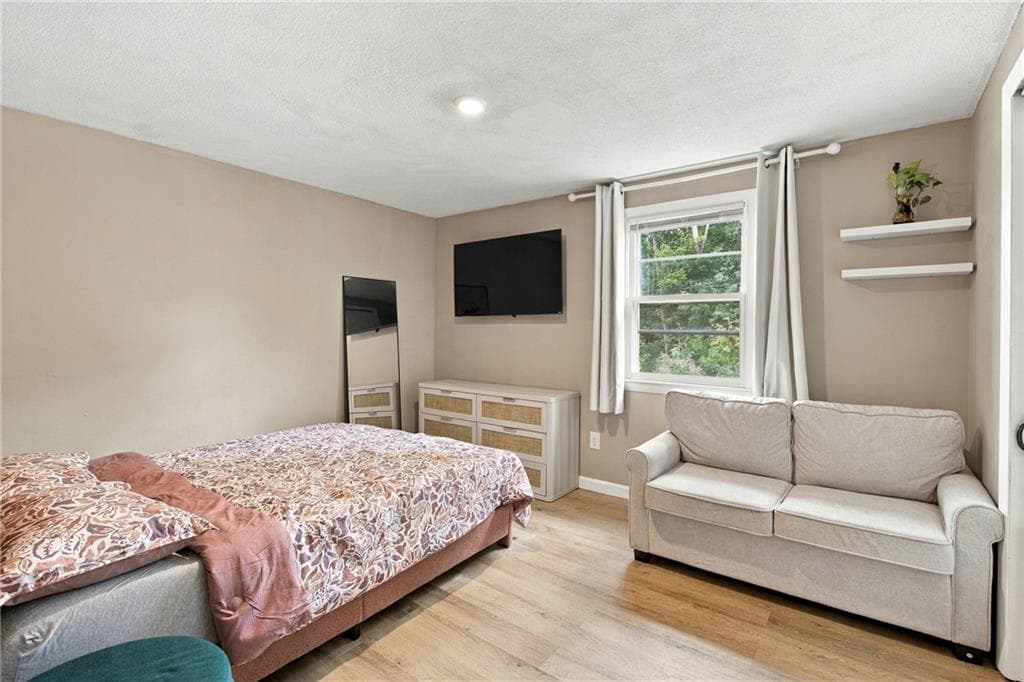 Single Family Residence at 26 Traver Avenue, Johnston, photo 13 of 28