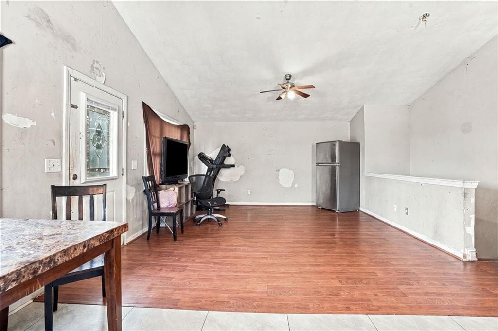 Single Family Residence at 147 Mount Saint Charles Avenue, Woonsocket, photo 5 of 22
