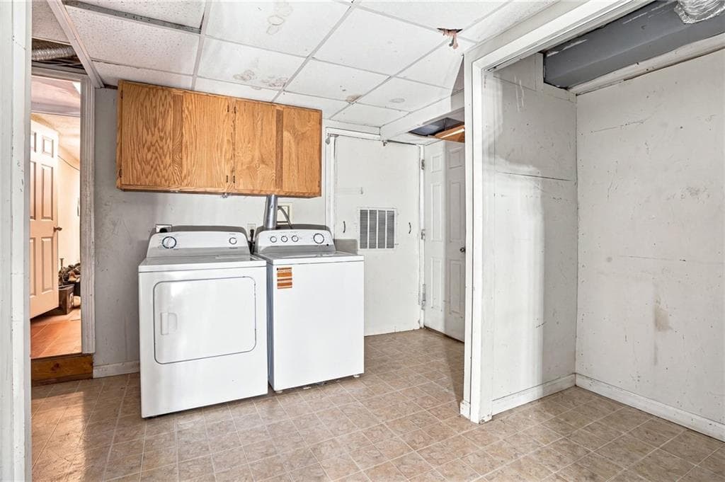 Single Family Residence at 147 Mount Saint Charles Avenue, Woonsocket, photo 14 of 22