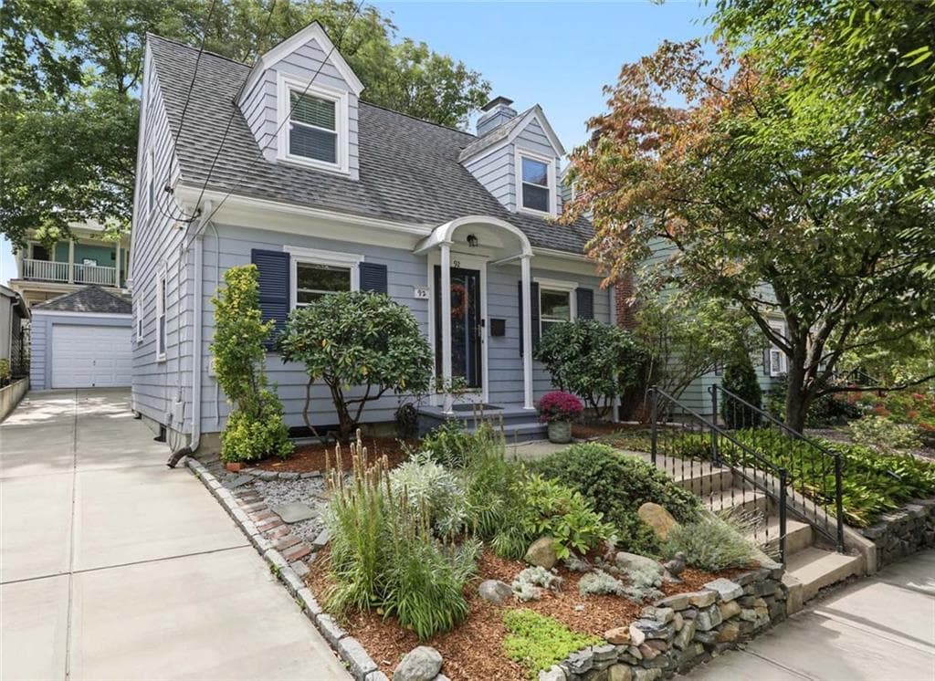 Single Family Residence at 92 Edgehill Road, Providence, photo 2 of 42