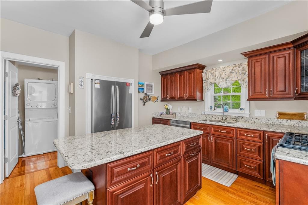 Single Family Residence at 43 Samuel Gorton Avenue, Warwick, photo 11 of 49