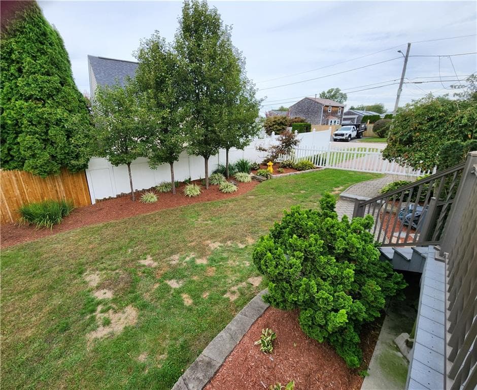 Single Family Residence at 9 Mallory Court, Cranston, photo 26 of 30