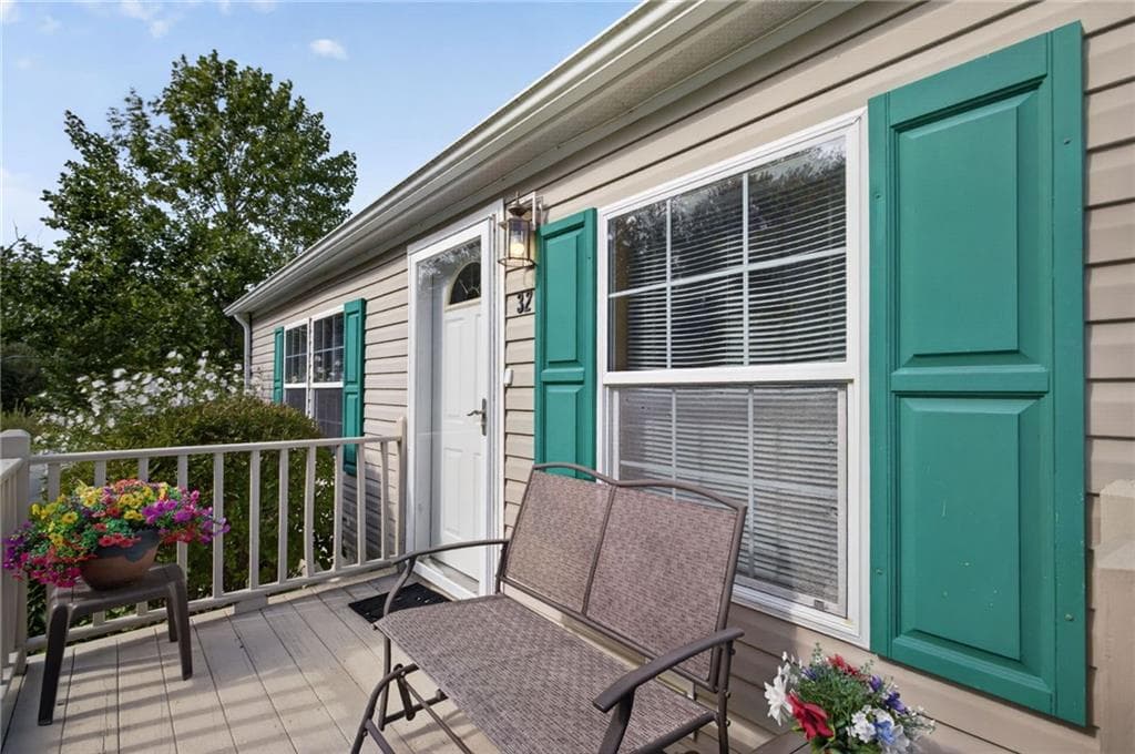 Single Family Residence at 32 red tail trail Trail, Tiverton, photo 5 of 32
