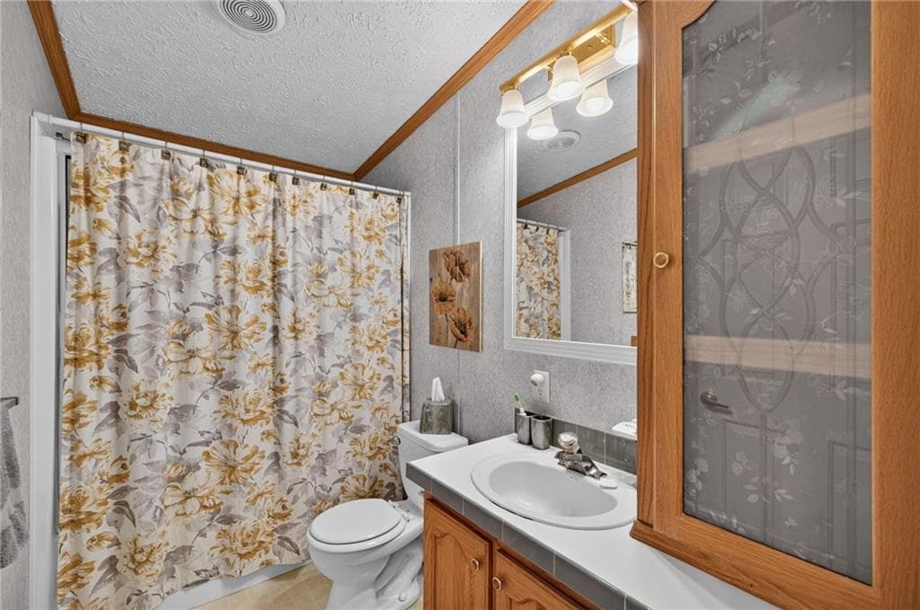 Single Family Residence at 32 red tail trail Trail, Tiverton, photo 25 of 32