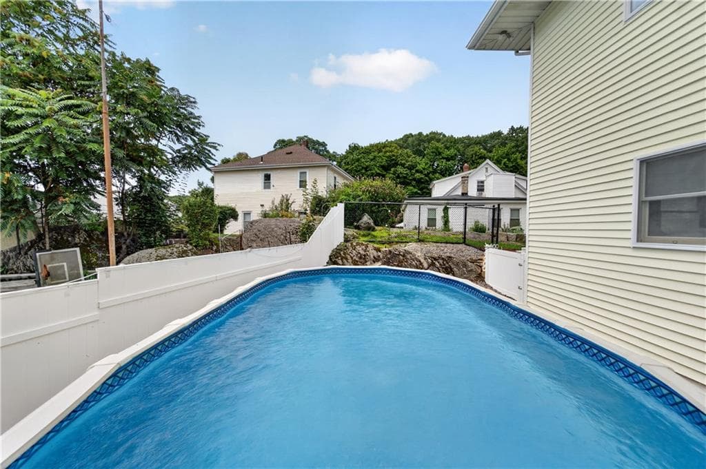 Single Family Residence at 4 Evans Street, Johnston, photo 39 of 43