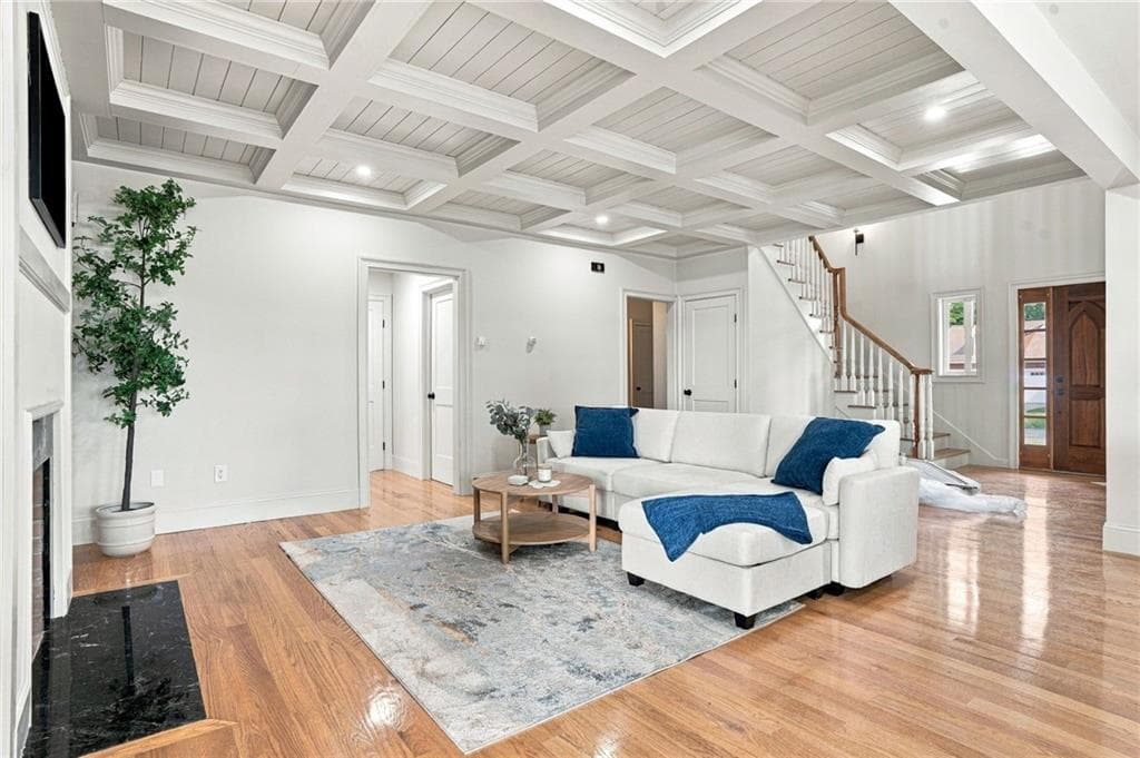 Single Family Residence at 127 Woodbine Avenue, Warwick, photo 12 of 49